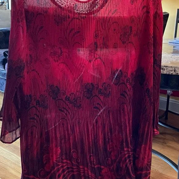 Top - Picture 4 of 4